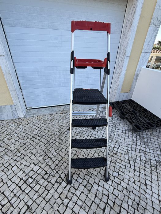 Escadote 4 degraus Wurth