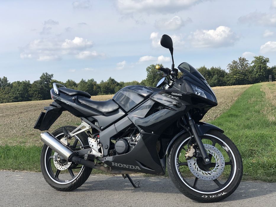 Honda CBR 125R // Wtrysk // Niski przebieg