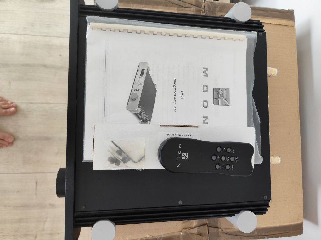 Moon i-5 Simaudio