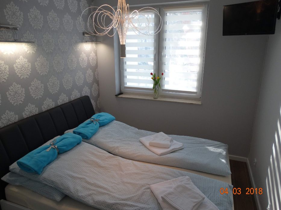 Wynajmę apartament "Dwie Sosny" Ustronie Morskie 20 metrów od plaży.