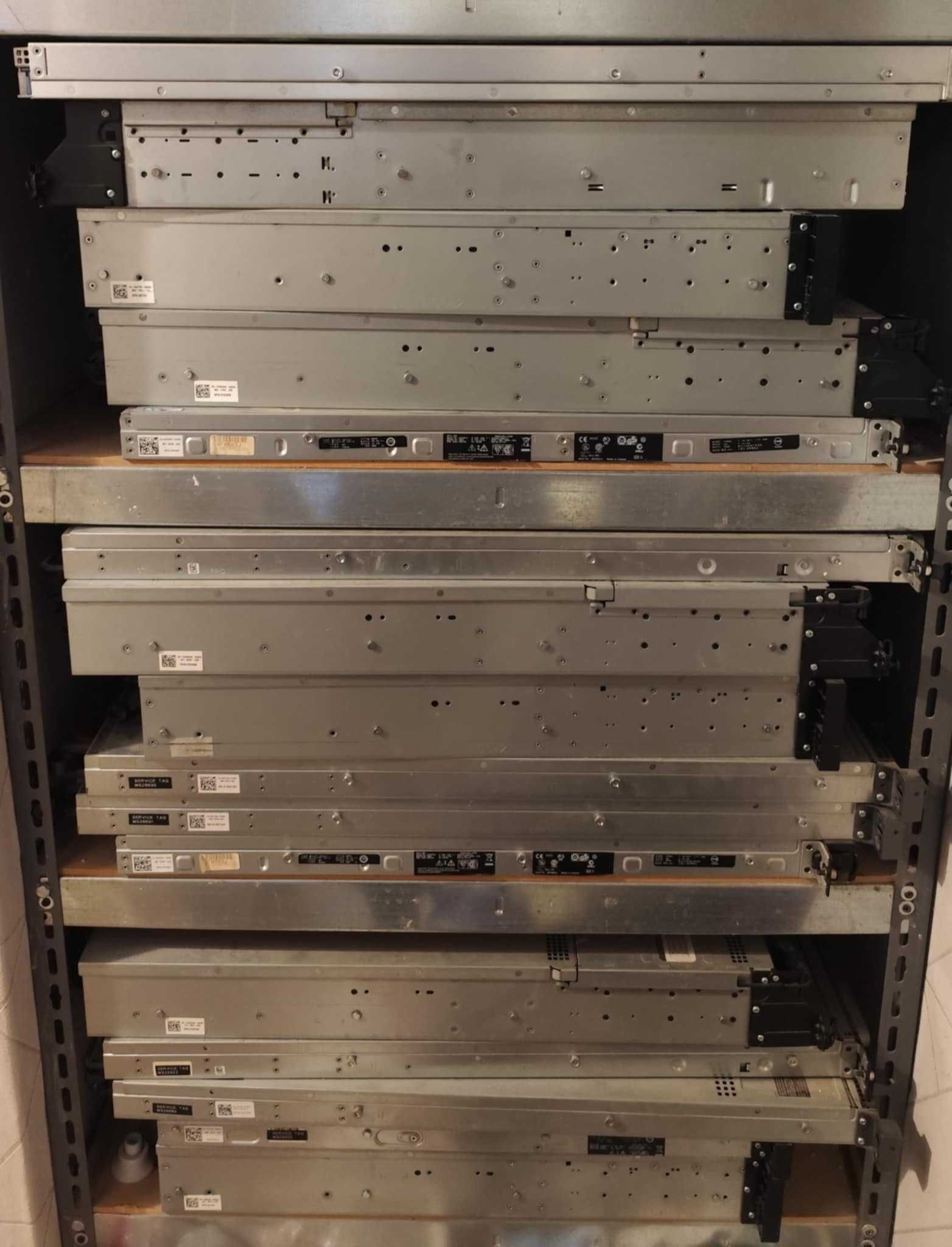 Serwer typu Dell Poweredge 1950