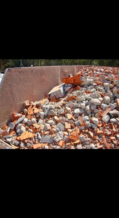 Remoções de entulho