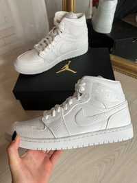 47 Nike Air Jordan 1 Mid triple white białe