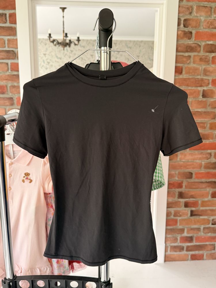 Фудболки skims оригінал ,S,M,L