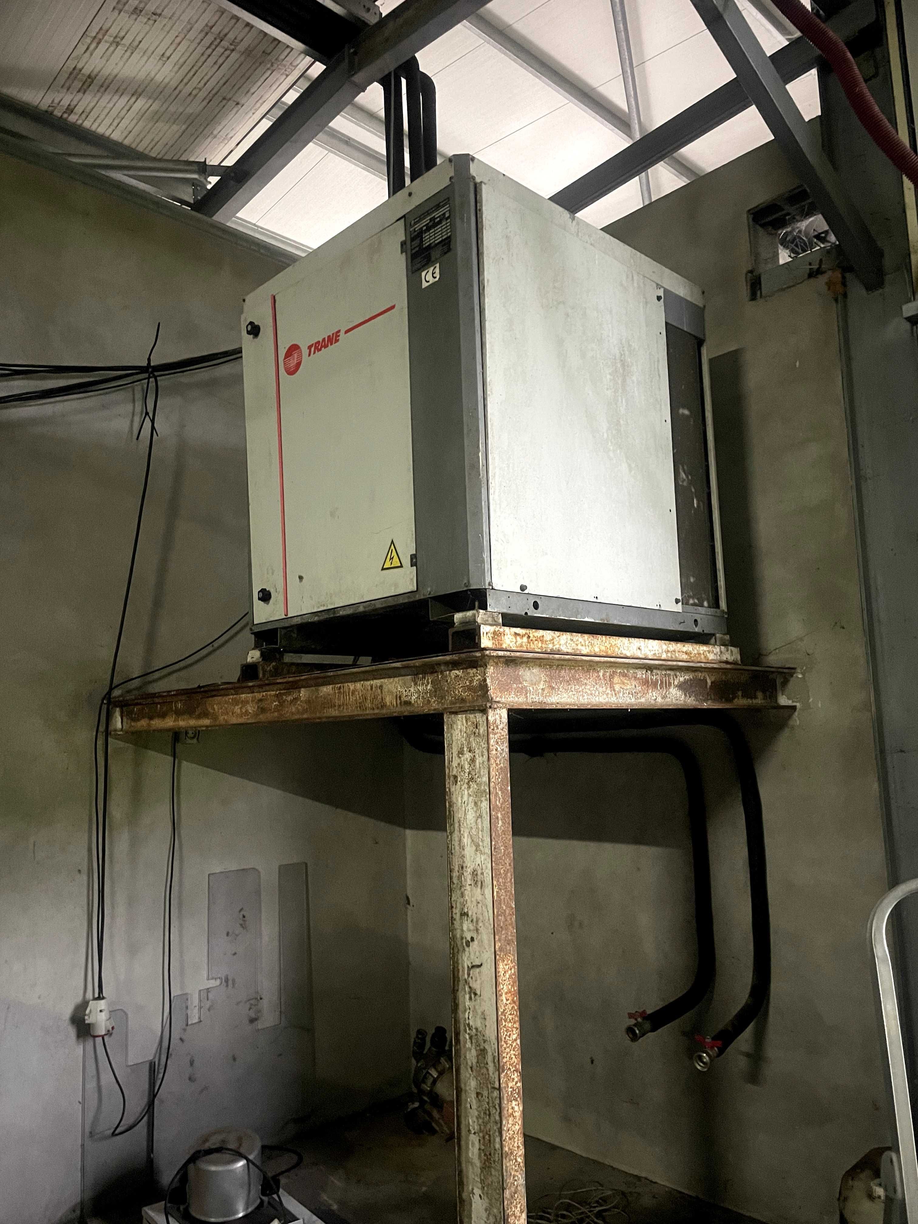 Chiller Trane 88190 GOLBEY - Usado