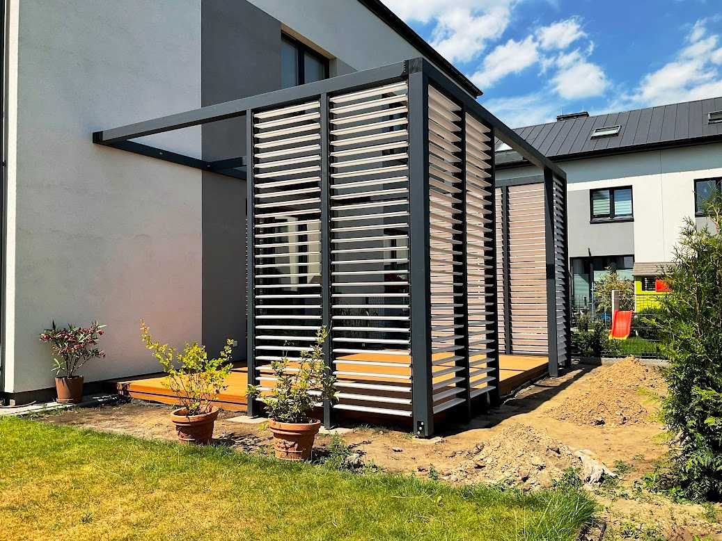Pergola z drewna klejonego BSH, zadaszenie tarasu, poliwęglan
