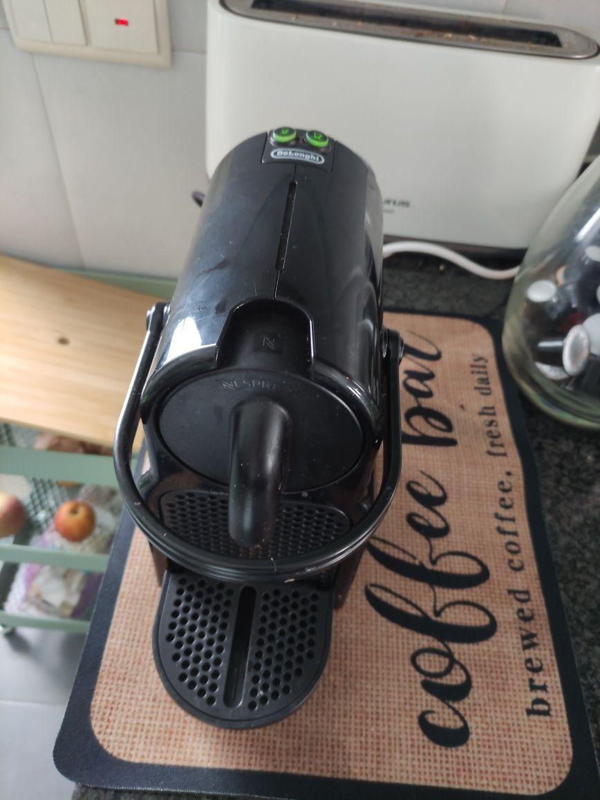Máquina café Nespresso