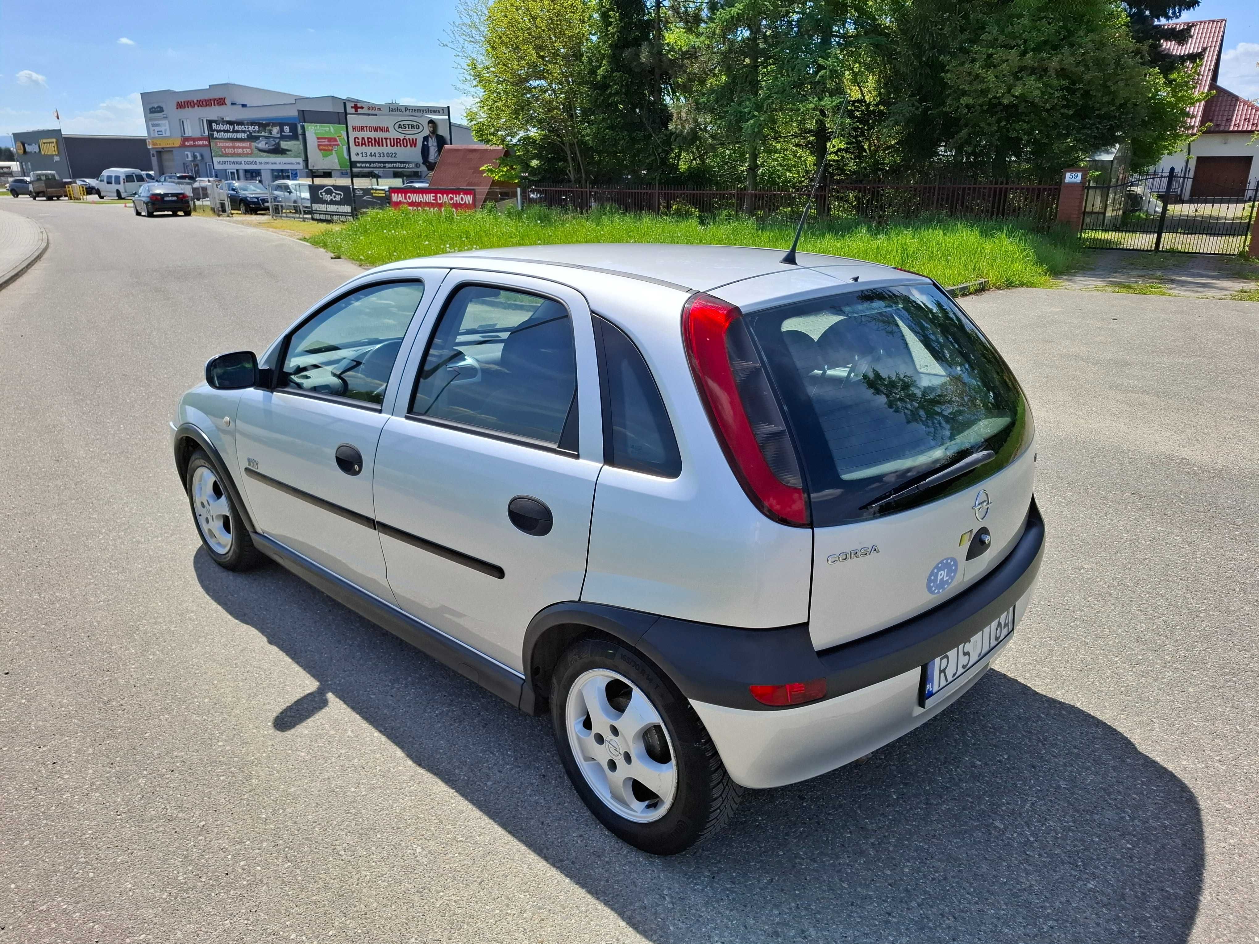 Opel Corsa C 1.2 Benzyna 2003r Klima Alu 5 Drzwi