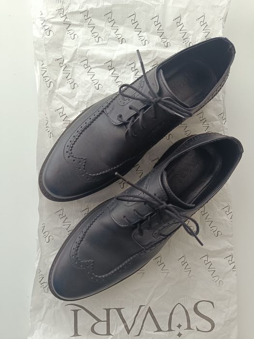 чоловічі туфлі SUVARI