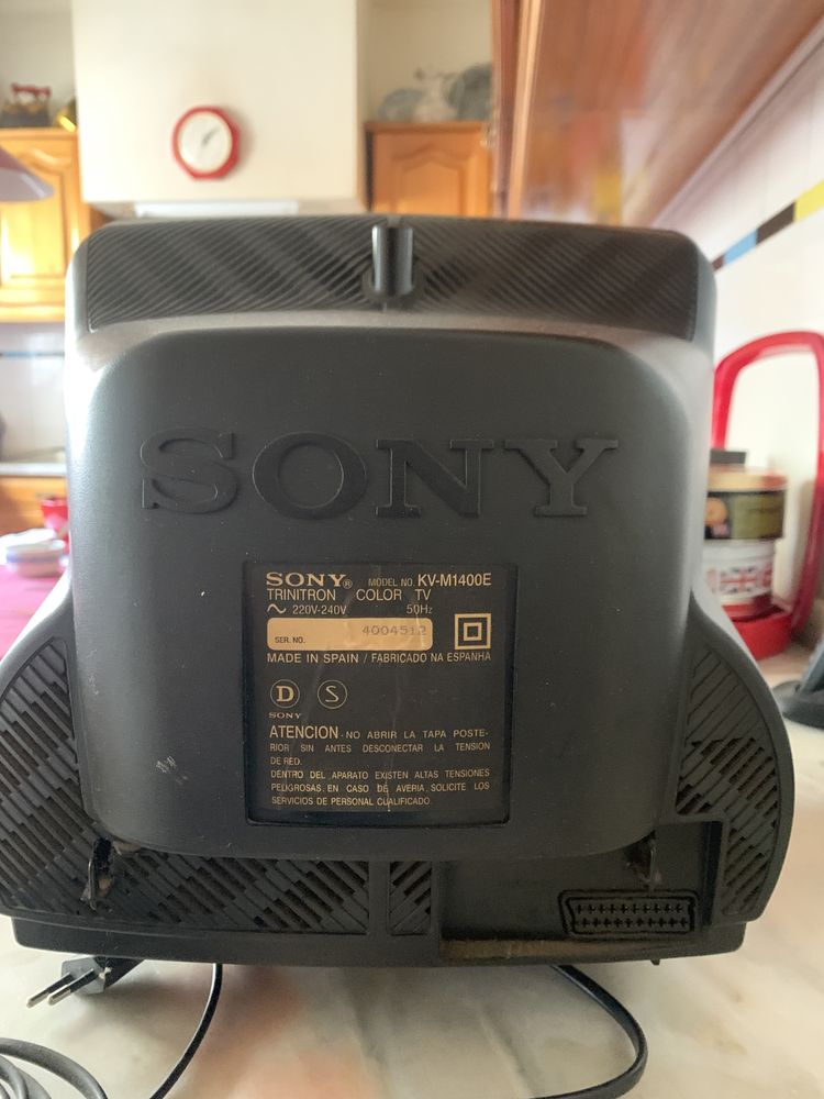 Sony Televisão Black Trinitron retro