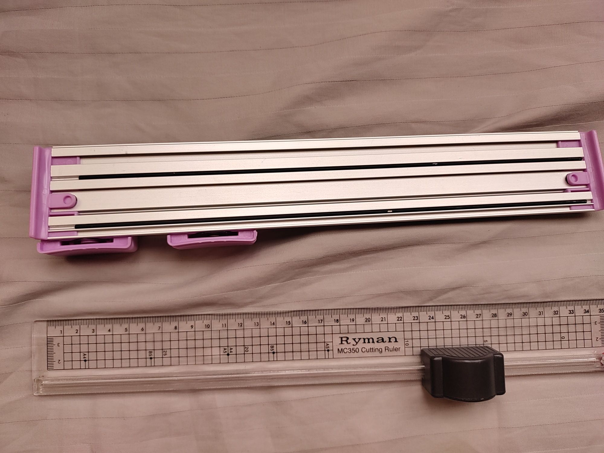 Trymery do cięcia i bigowania papieru Helix 28cm i Rymar 35cm