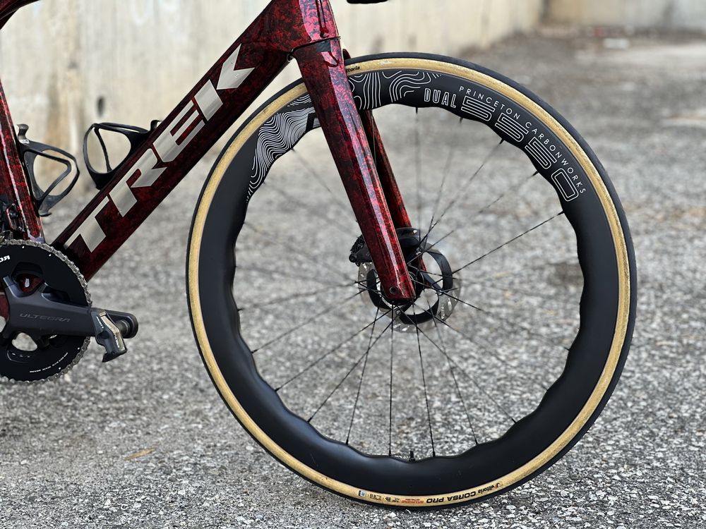 V: Trek Madone SLR / Ultegra Di2 12v