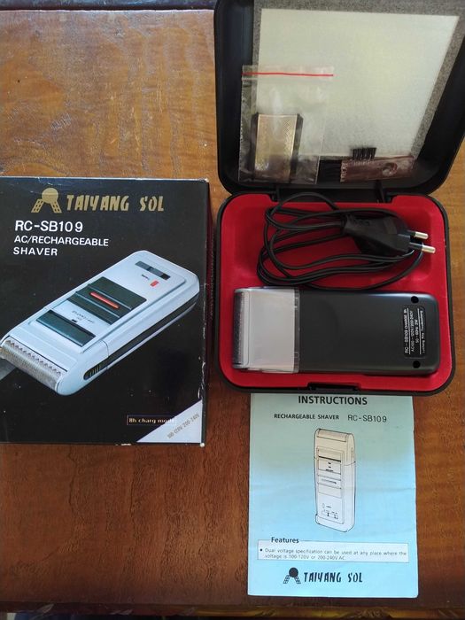 Máquina de Barbear Nova nunca usada, Recarregável, Caixa de Transporte