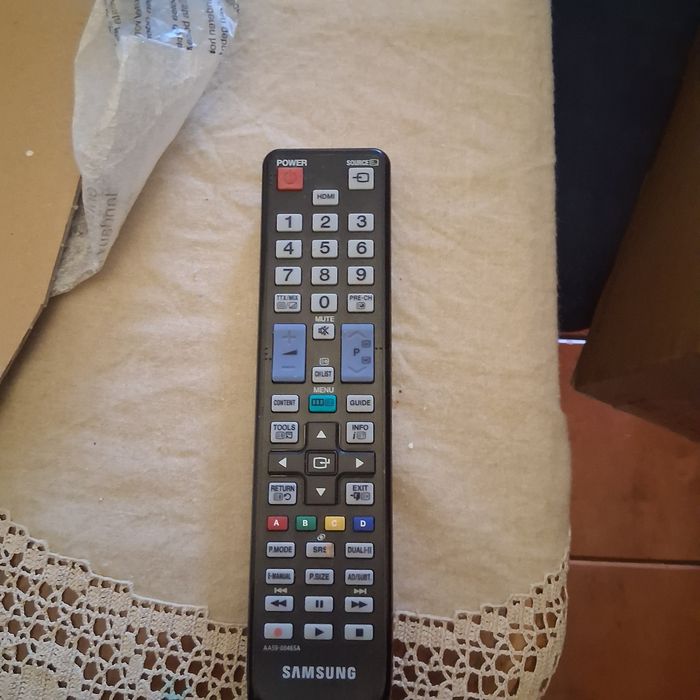 Televisão Samsung 28"