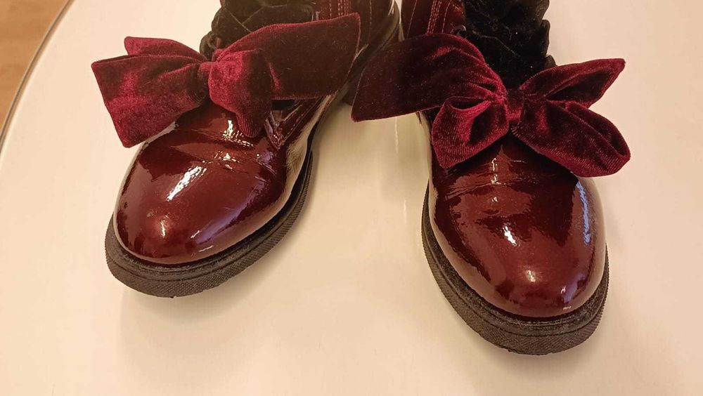 Botas de menina bordô da marca "GIOS EPPO"