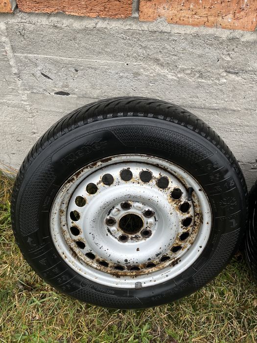 Продам колеса 195/65 R15