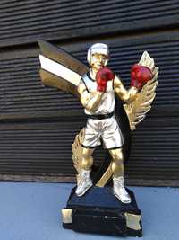Stara figurka statuetka trofeum bokser pięściarz