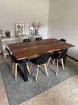 Mesa de jantar e 6 cadeiras