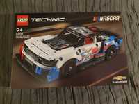 LEGO Technic Chevrolet Camaro ZL1 ( LEGO 42153 )