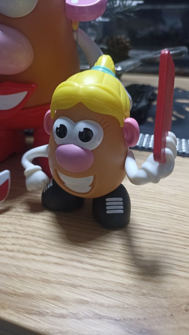 Toy Story Pan, Pani ziemniak+ mini bulwa