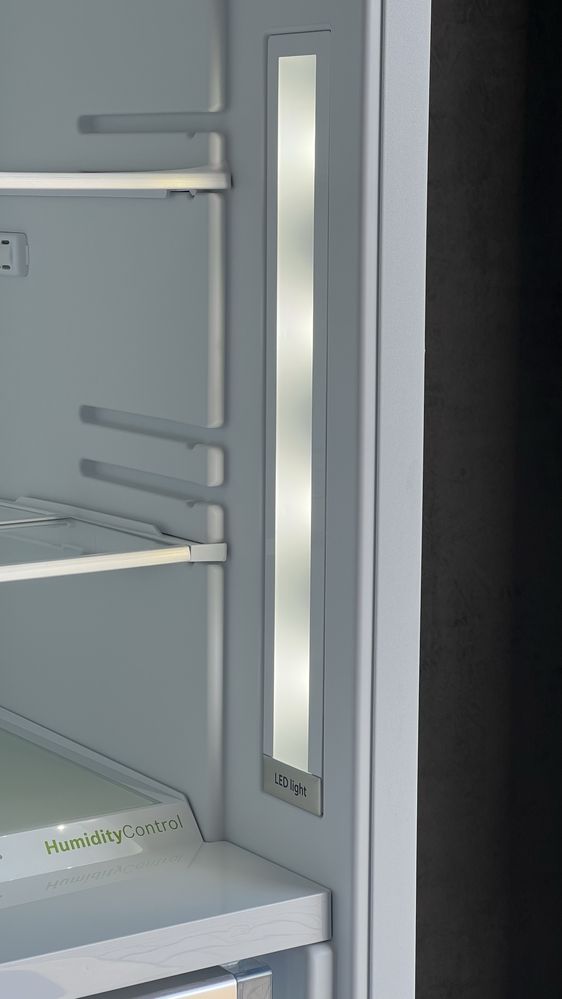 НОВЫЙ холодильник Bosch 2023 KIF86PFE0/01 NoFrost VitaFresh