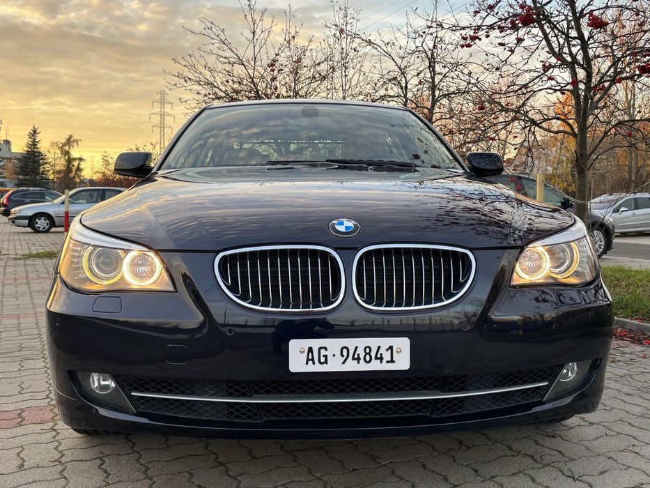 BMW Seria 5 530XI 272KM 4X4 Szwajcaria Super stan WAWA