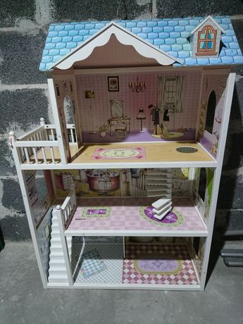 Domek dla lalek Barbie itd.
