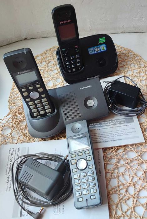 Продам два радиотелефона Panasonic (Панасоник) одним лотом