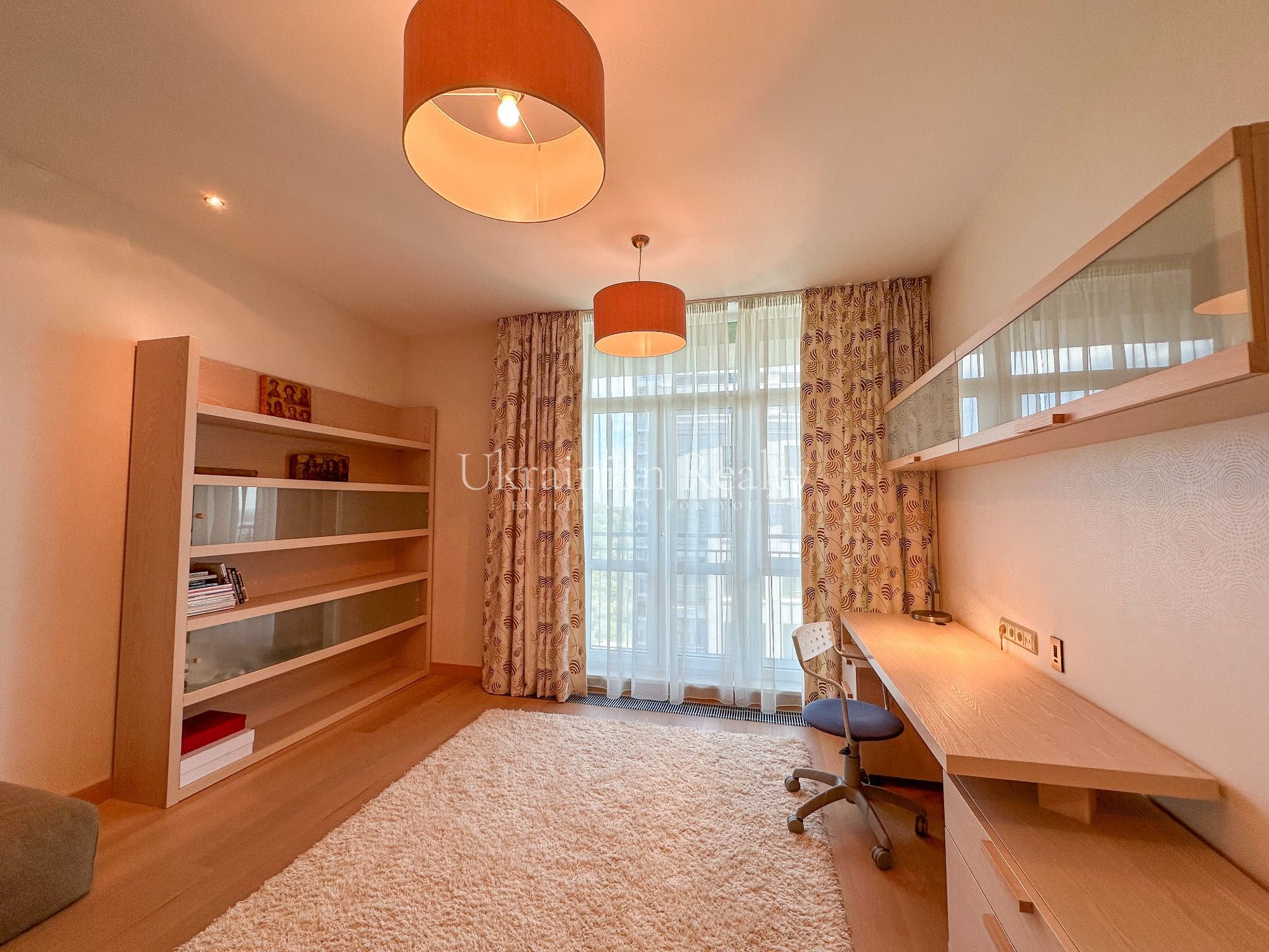 Продаж квартири 299 кв. м. ЖК Тріумф вул. Зверінецька 59