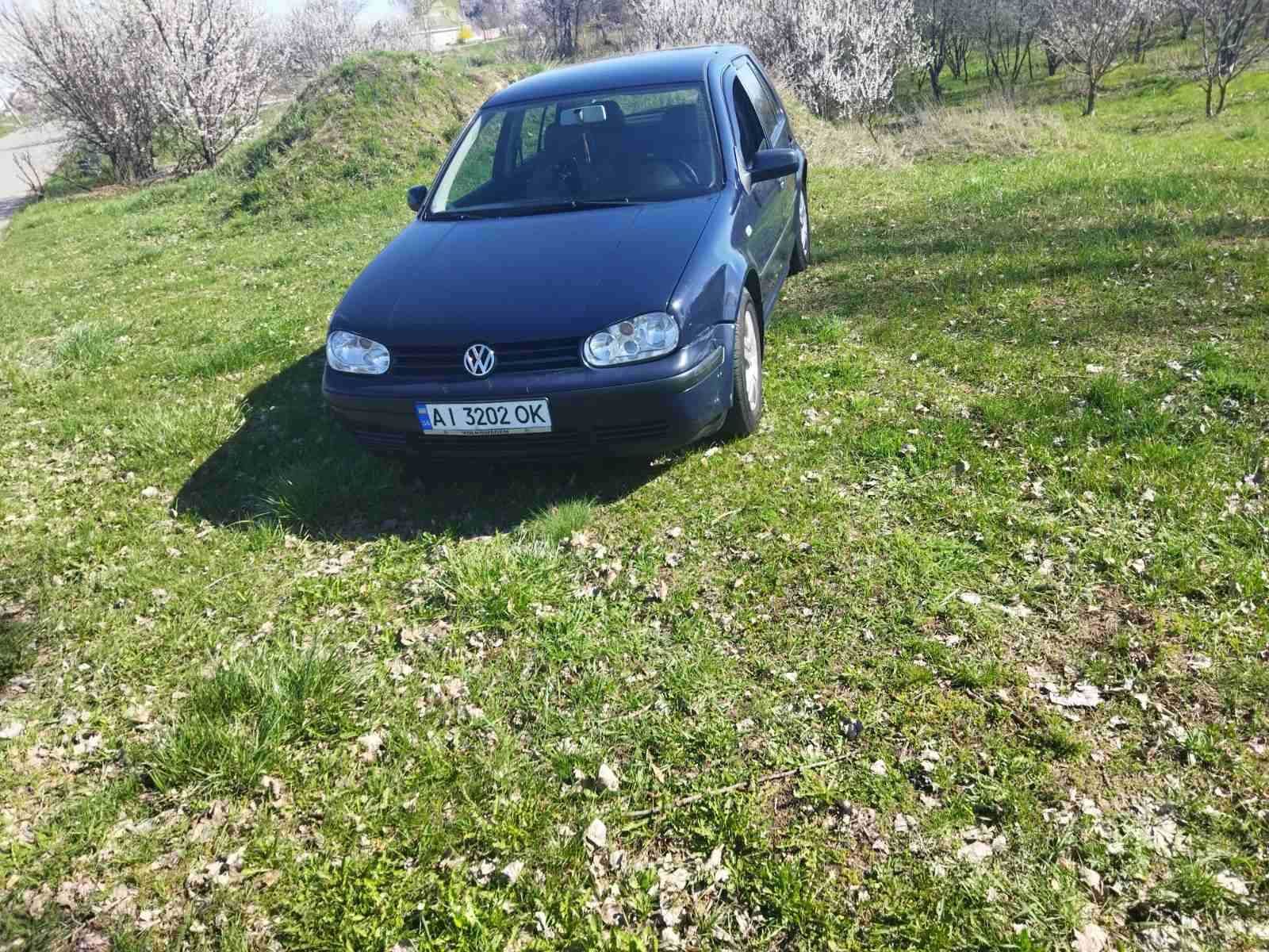 Продам автомобиль Volkswagen 2002года