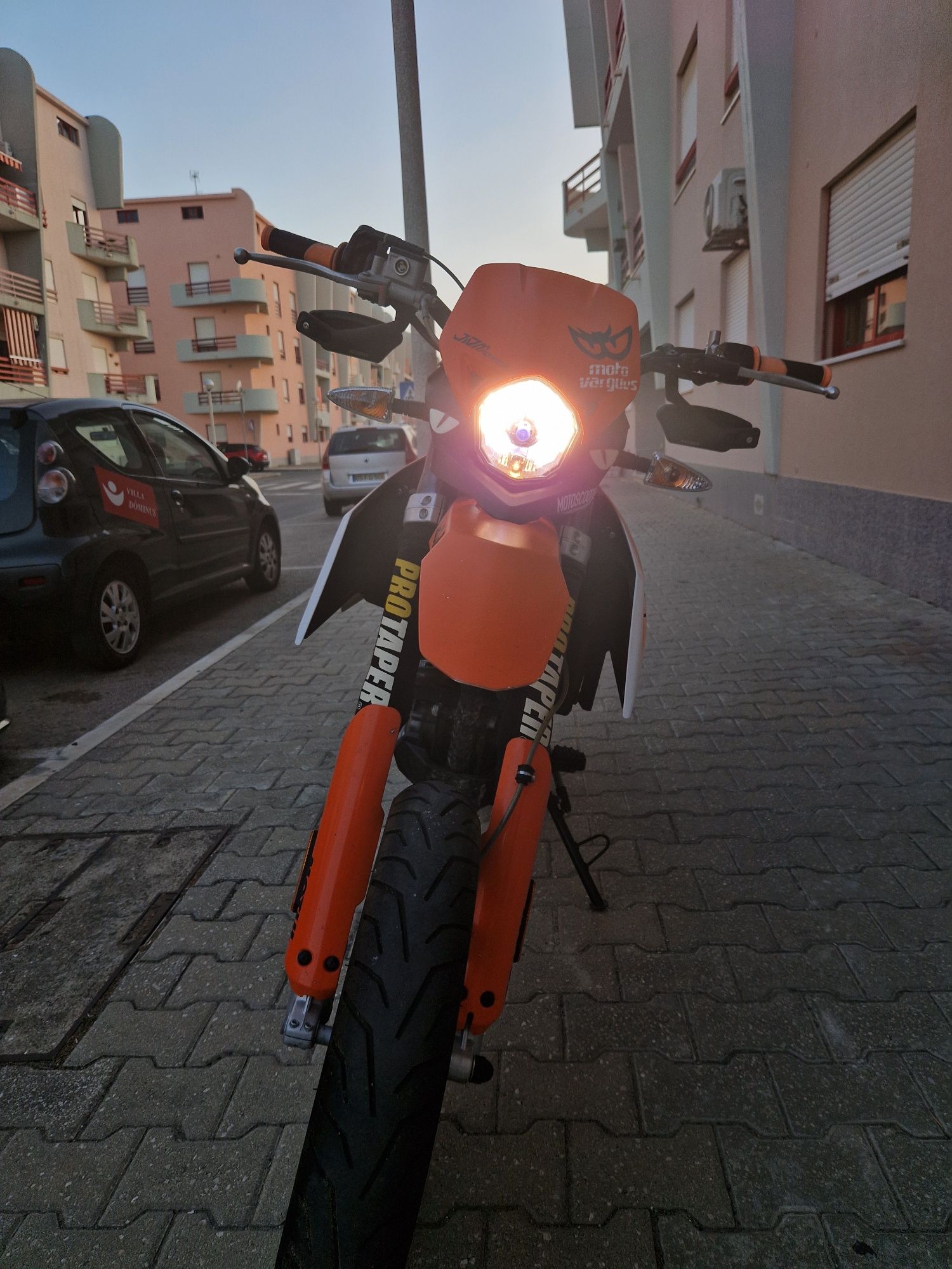 UM Dsr 125 SuperMoto