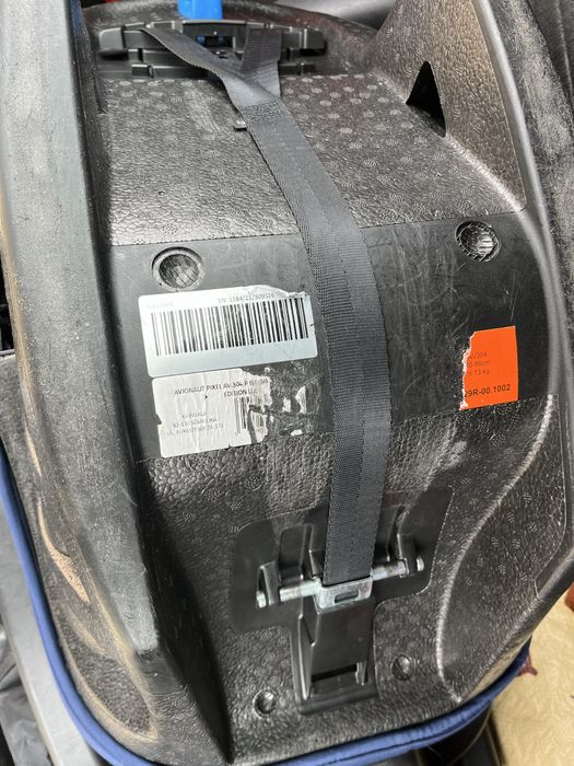 Fotelik samochodowy isofix baza  avionaut pixel granat aero wkladka