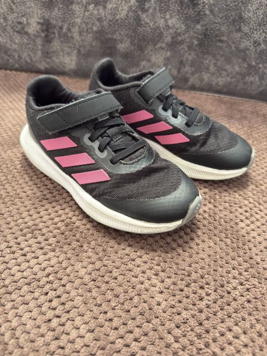 Кроссовки Adidas
