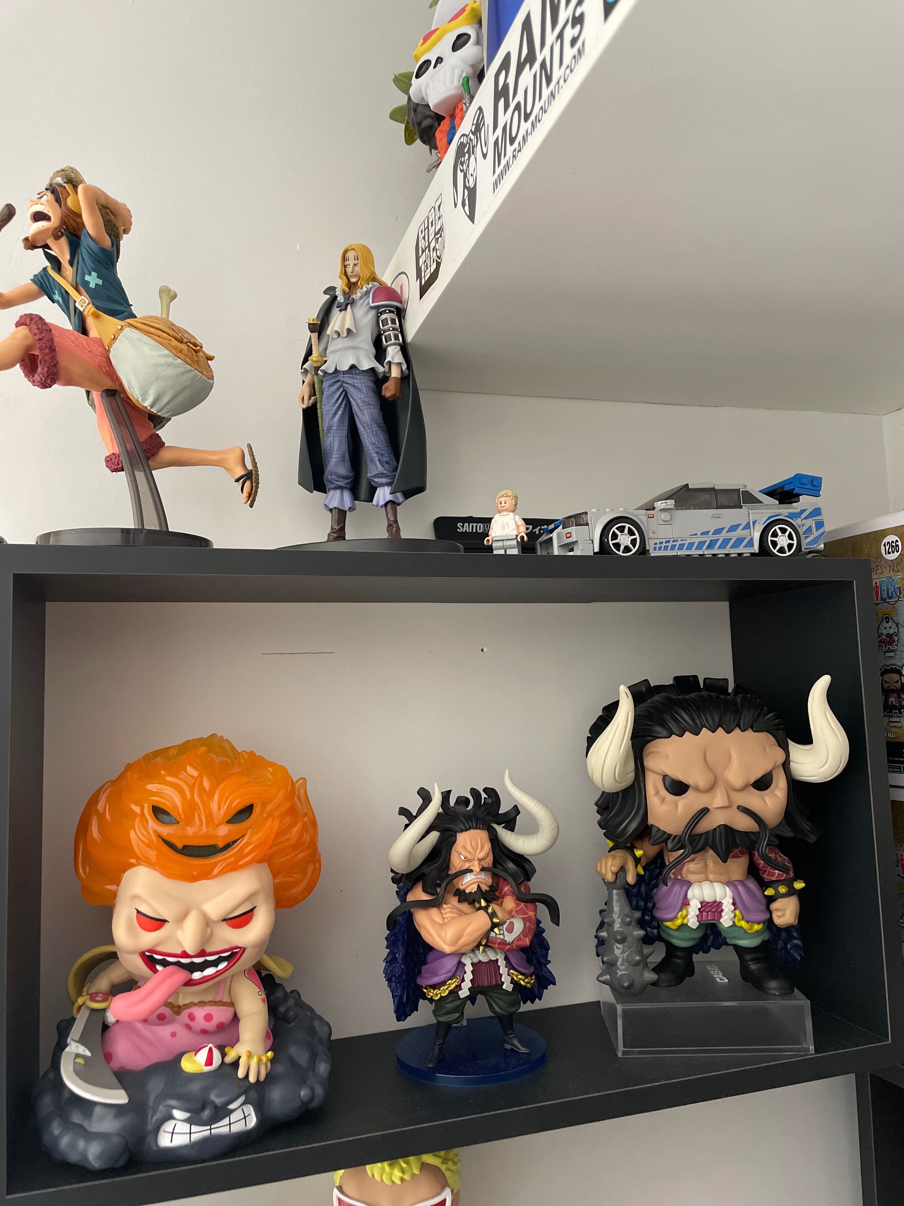 Coleção Funko Pop One piece e Star wars