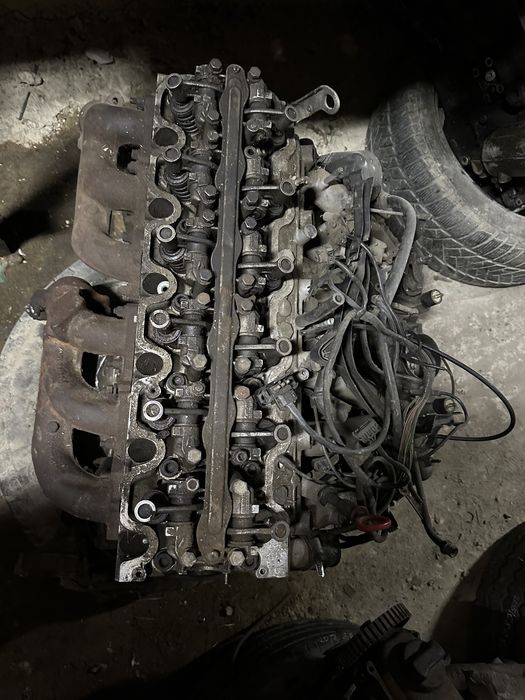 Двигун Двигатель Мотор Mercedes m103 2.6i ГБЦ Блок мерседес