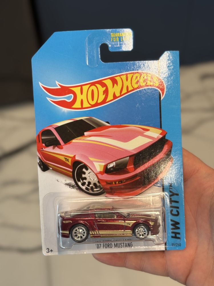 Hot Wheels ’07 Ford Mustang STH chase Super Treasure Hunt pięknie wyk.