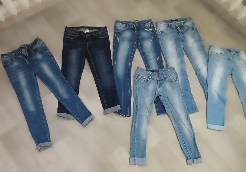 Продам лот брендових жіночих джинсів. Ціна за всі