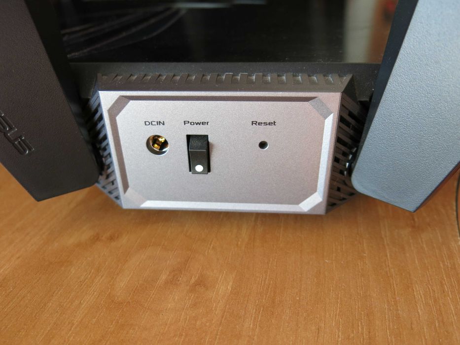 Роутер ігровий WiFi6 Asus GT-AXE11000 мінімальна затримка по WiFi