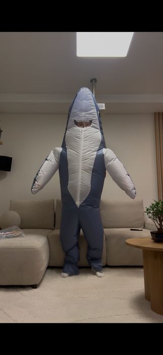 Strój przebranie kostium dmuchany gigant rekin shark rozm Uniwersalny