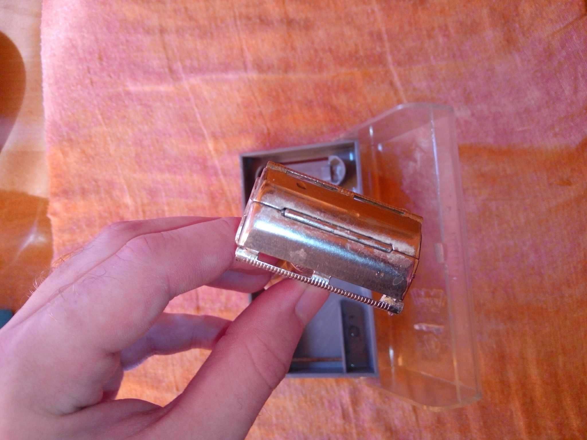 Maszynka do golenia Wizamet ręczna golarka na żyletki opakowanie etui