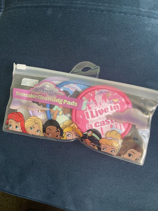 3 płatki do demakijazu