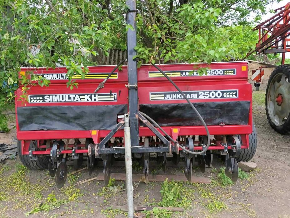 Продам сівалку зернову