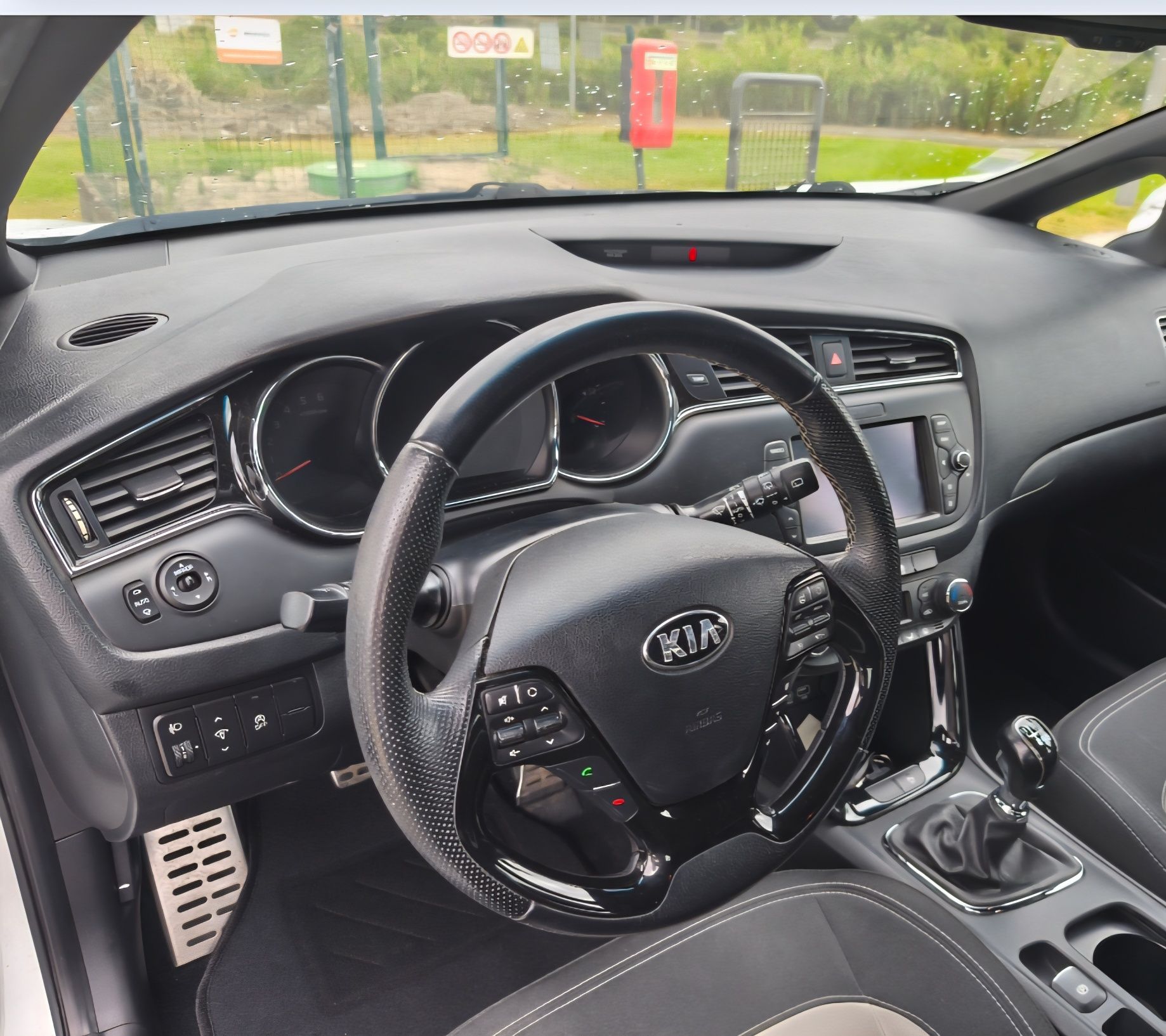Kia ceed 1.6 GT line