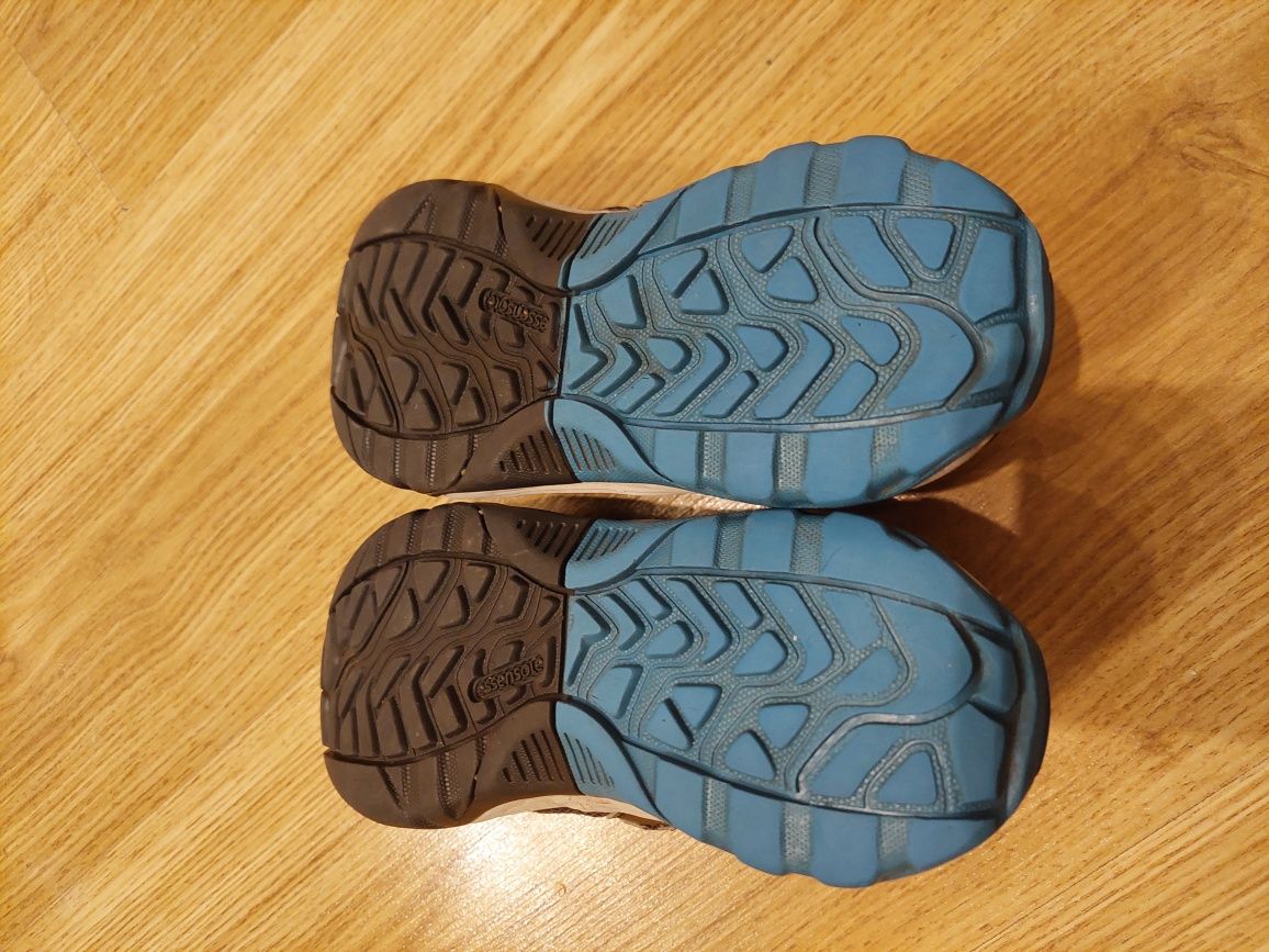 Buty dla chłopca 32 Decathlon