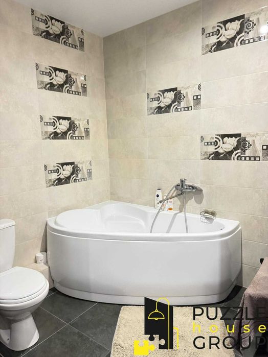 Продаж просторої 3-к квартири біля метро «Чернігівська»