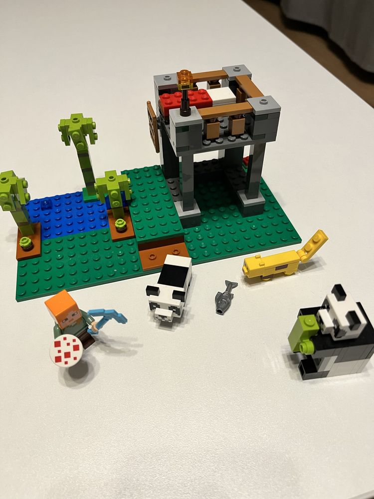 Lego Minecraft 21158 żłobek dla pand