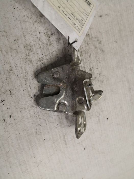 Fecho Da Mala Fiat Uno (146_)