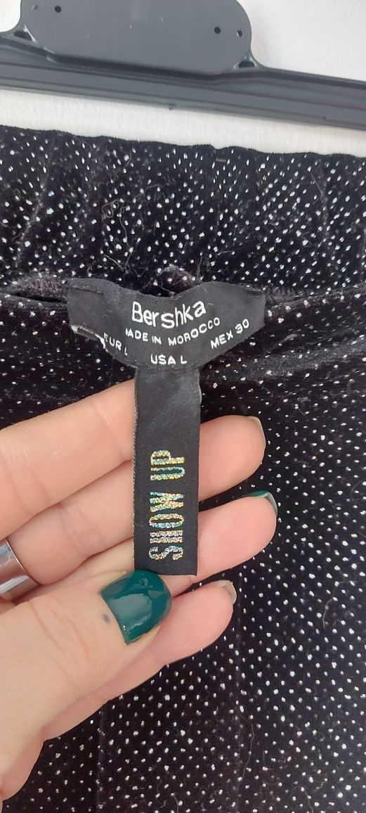 Eleganckie spodnie Bershka