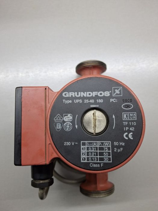 Pompa Grundfos UPS 25/40, 180
