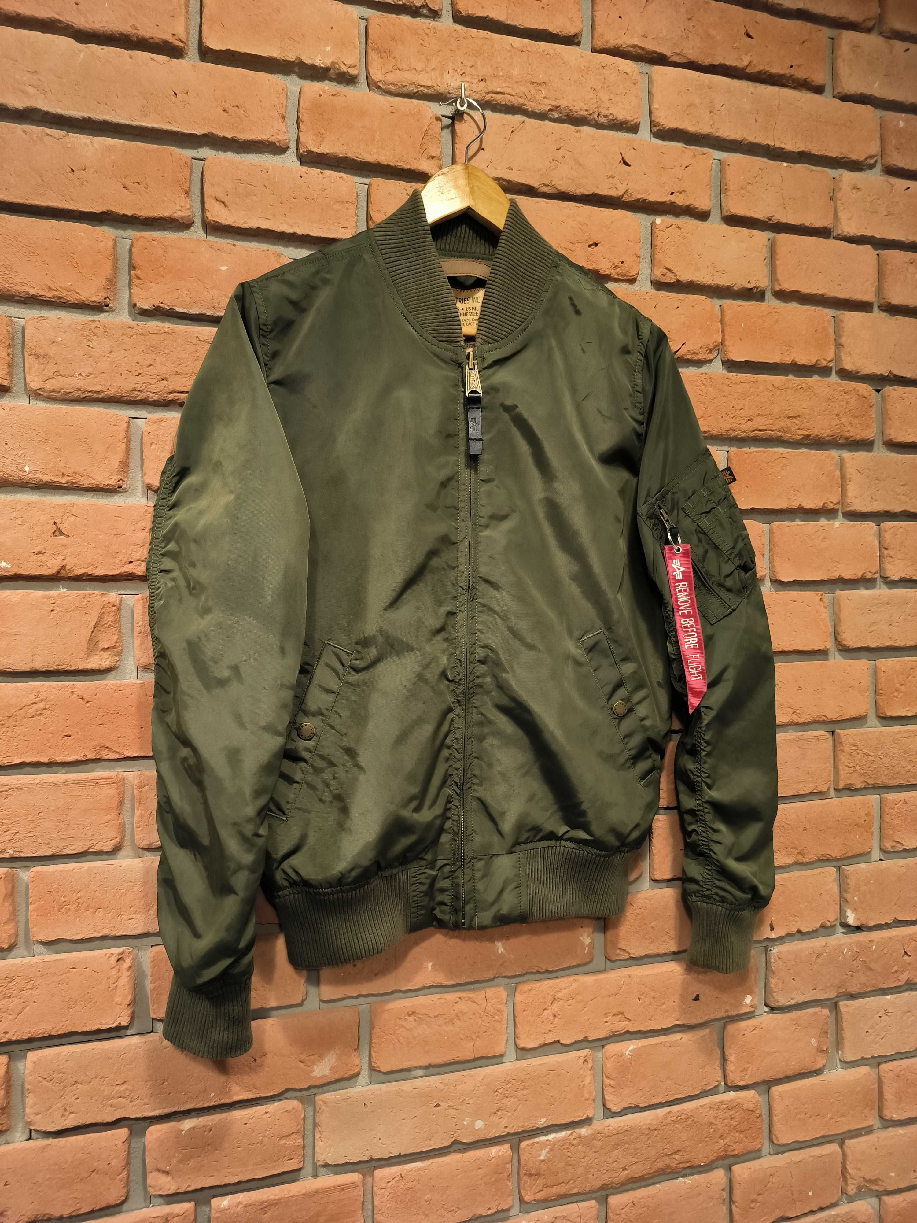 Kurtka Bomberka Alpha Industries Małe Logo Zielona Wiosenna Przejściow